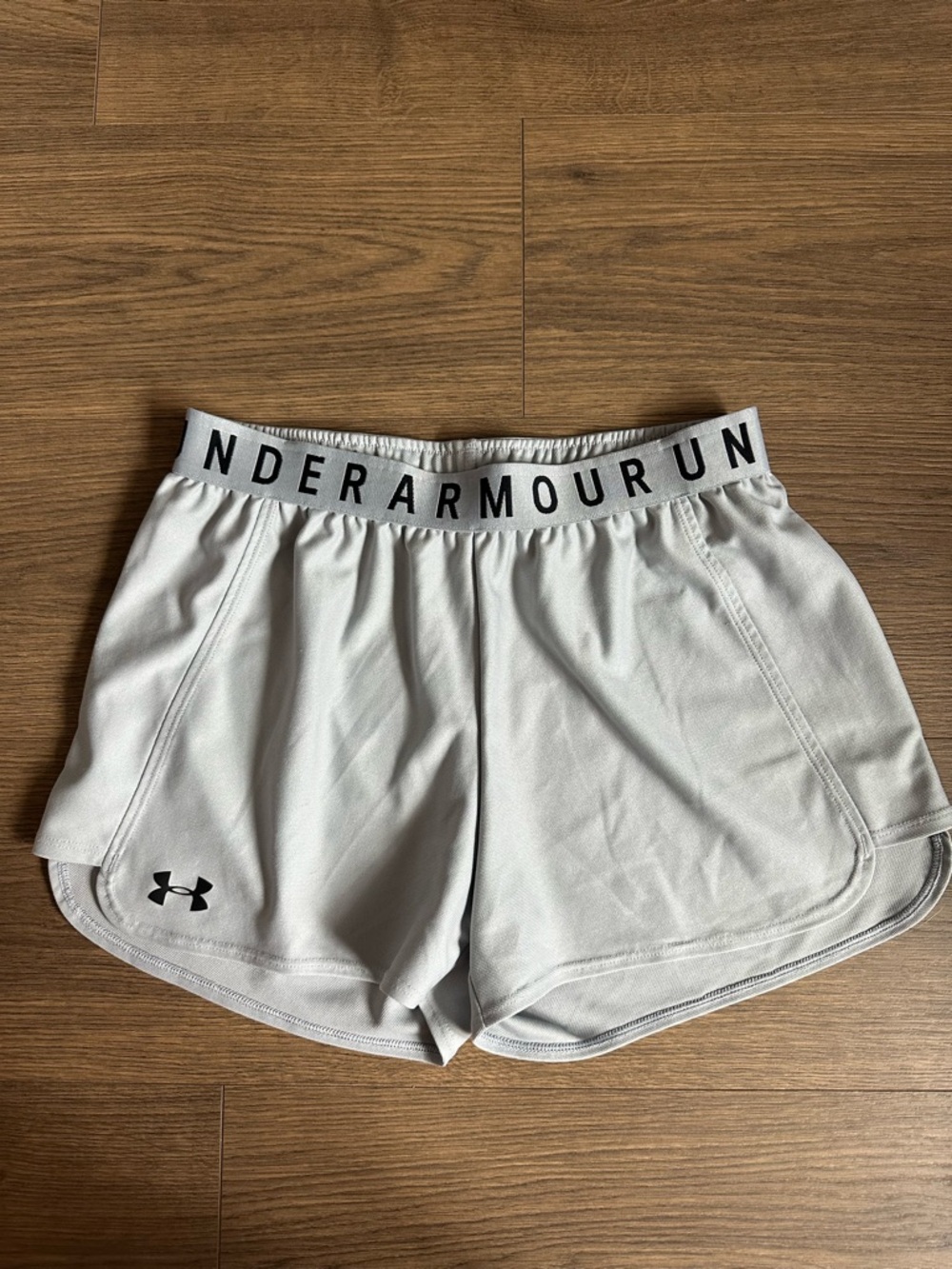 Under Armour Women's Light Gray Performance Running Shorts